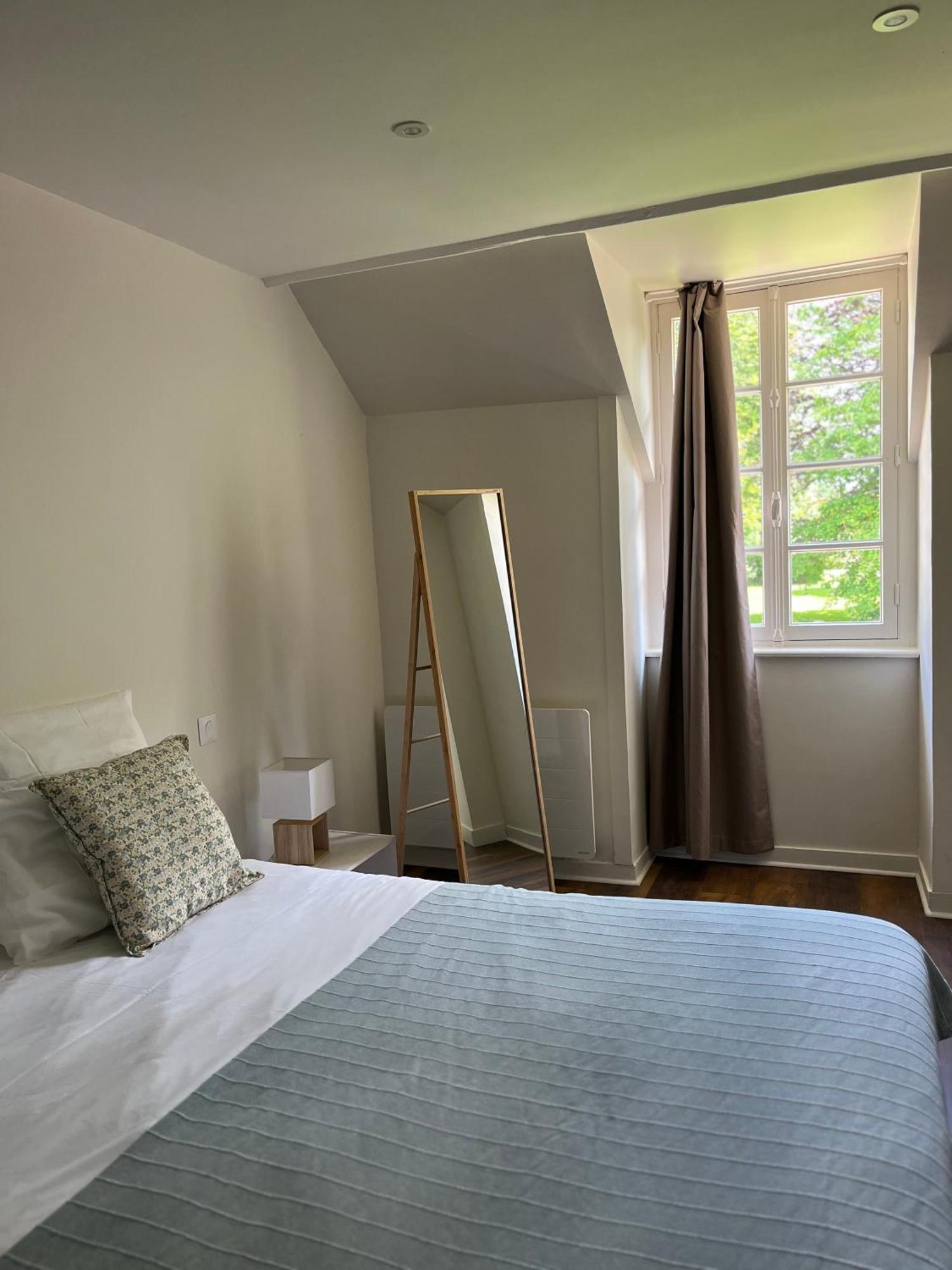 Abbaye De Blanchelande Bed & Breakfast Neufmesnil Ruang foto