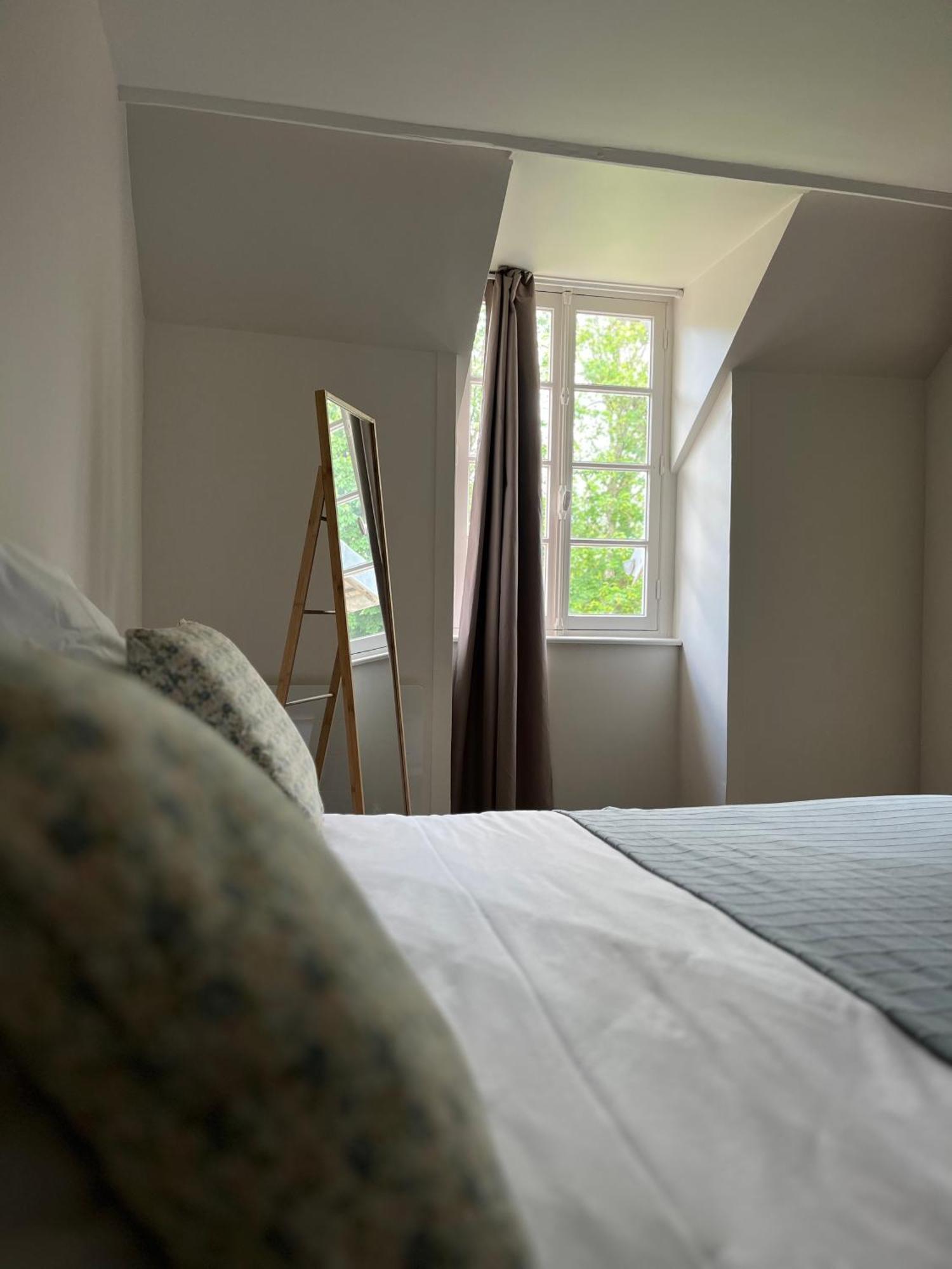 Abbaye De Blanchelande Bed & Breakfast Neufmesnil Ruang foto