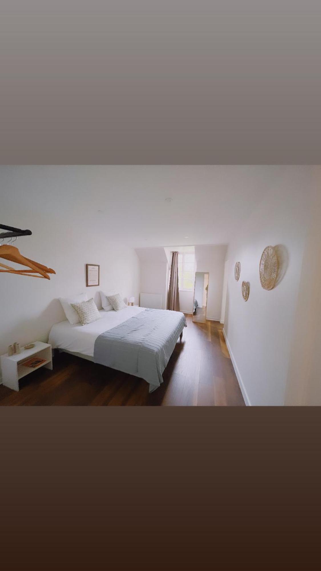 Abbaye De Blanchelande Bed & Breakfast Neufmesnil Bagian luar foto