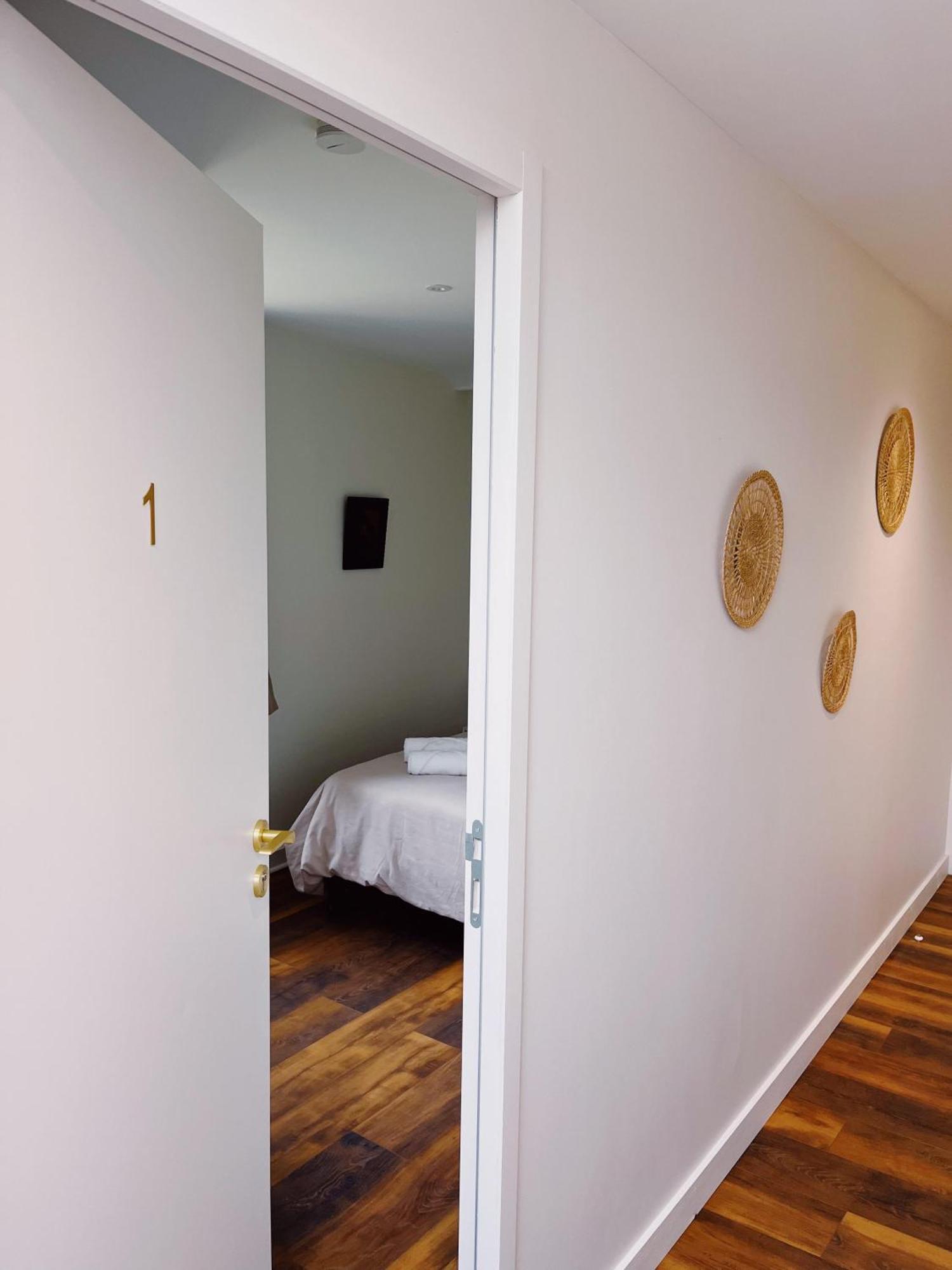 Abbaye De Blanchelande Bed & Breakfast Neufmesnil Bagian luar foto