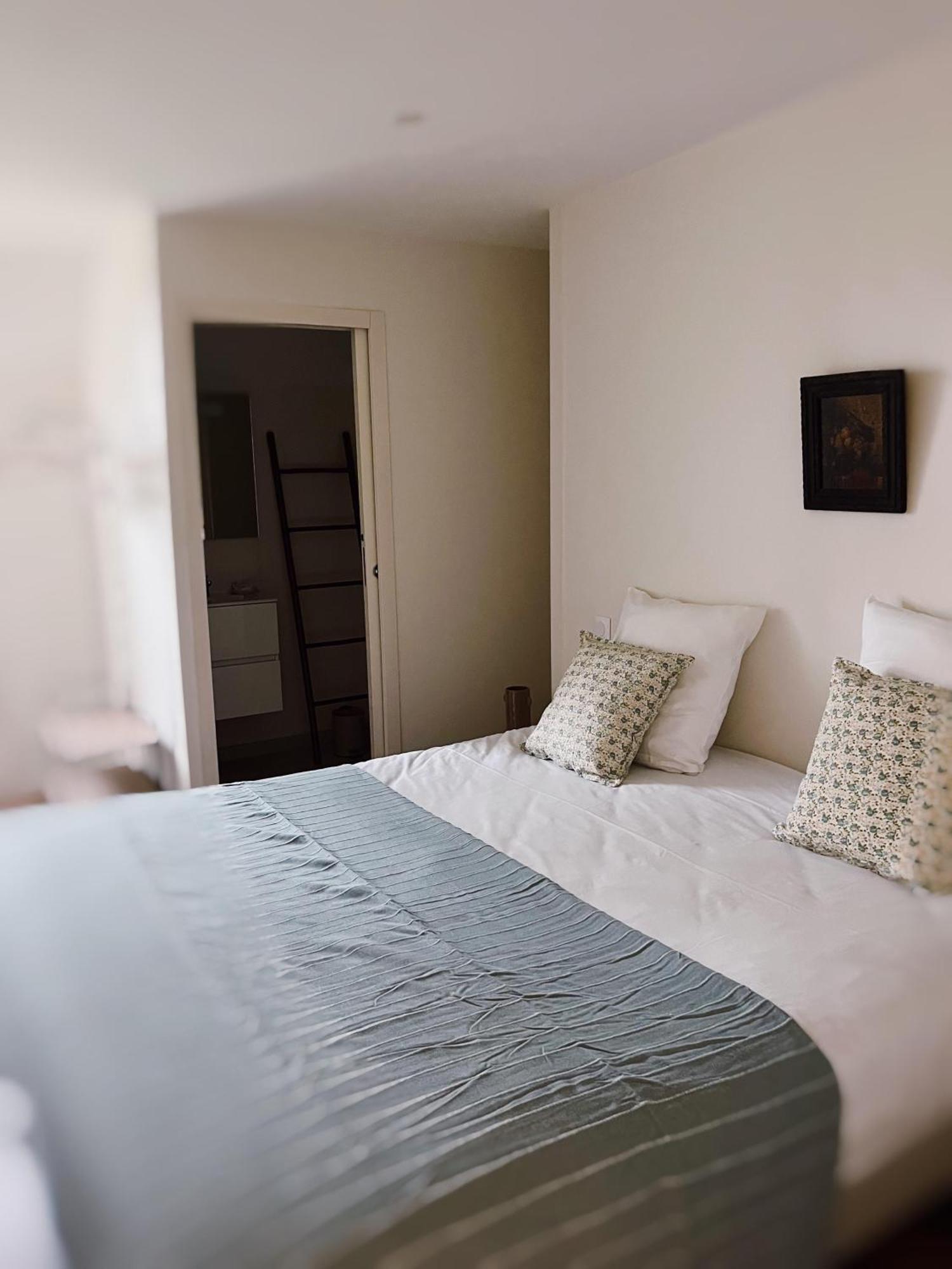 Abbaye De Blanchelande Bed & Breakfast Neufmesnil Bagian luar foto
