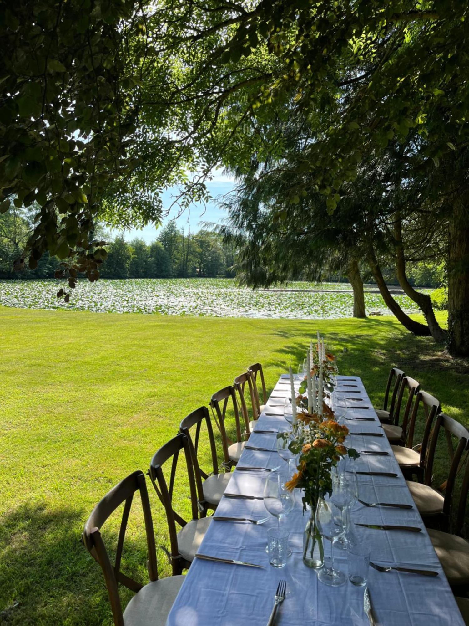 Abbaye De Blanchelande Bed & Breakfast Neufmesnil Bagian luar foto