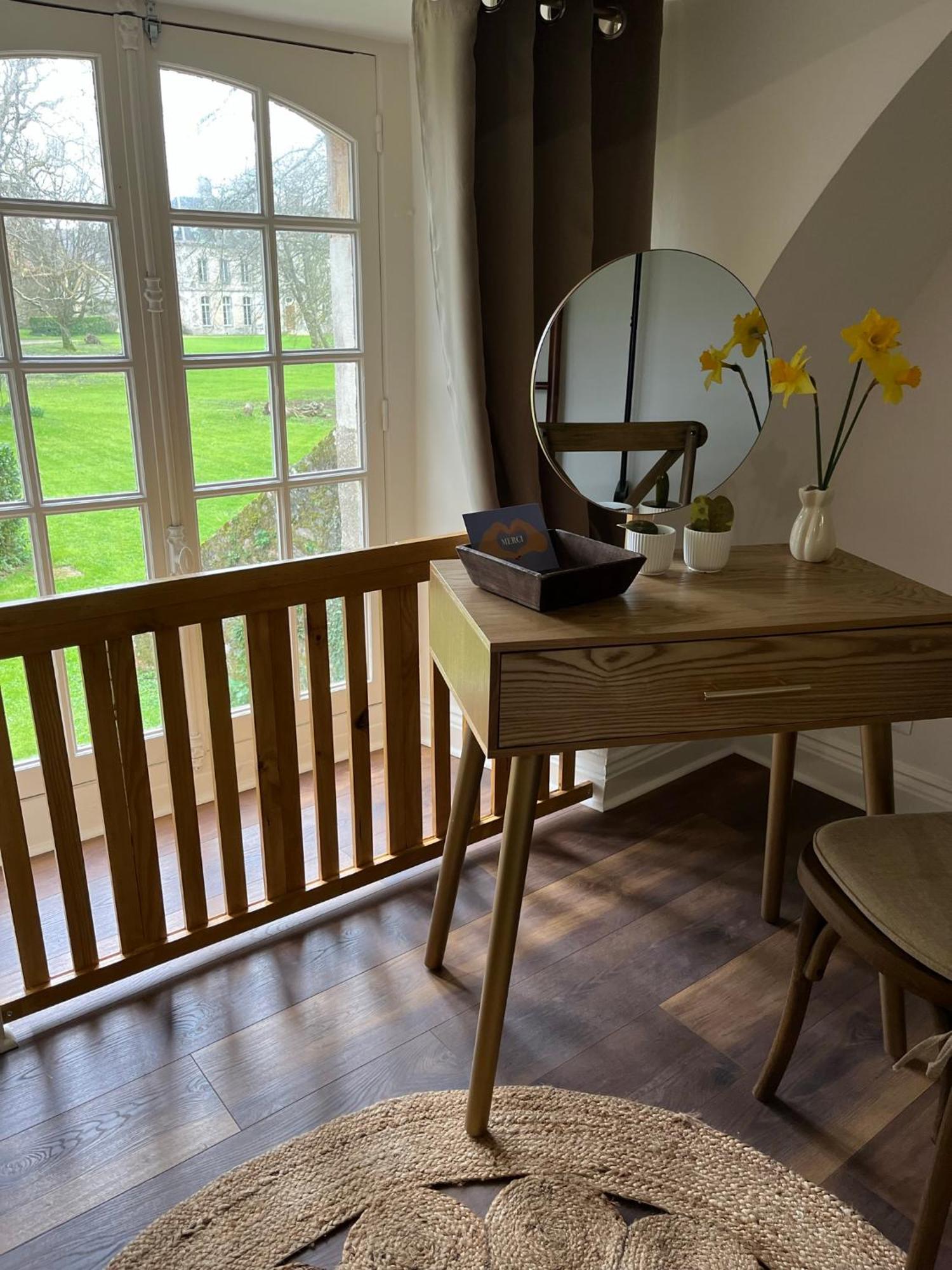 Abbaye De Blanchelande Bed & Breakfast Neufmesnil Bagian luar foto