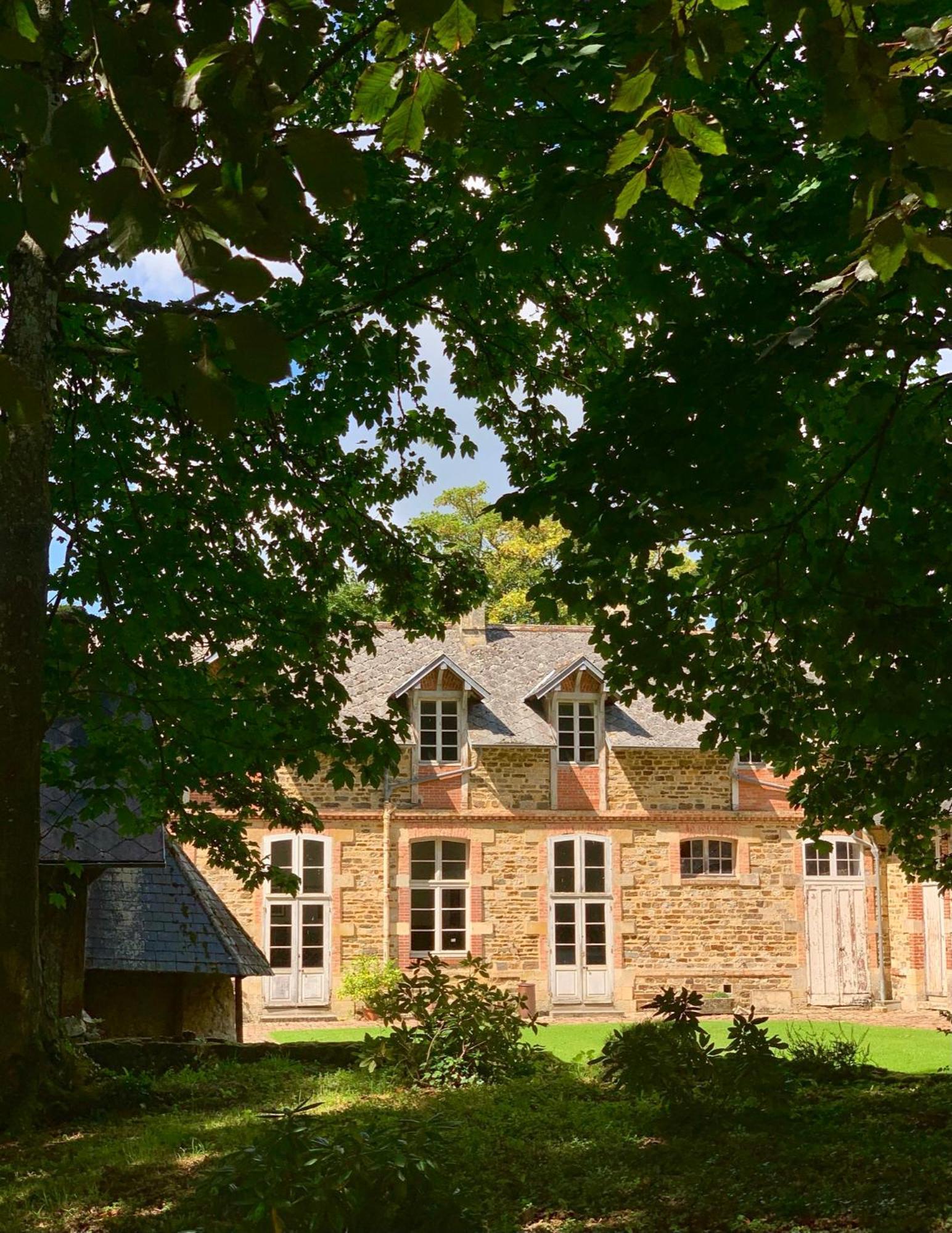 Abbaye De Blanchelande Bed & Breakfast Neufmesnil Bagian luar foto